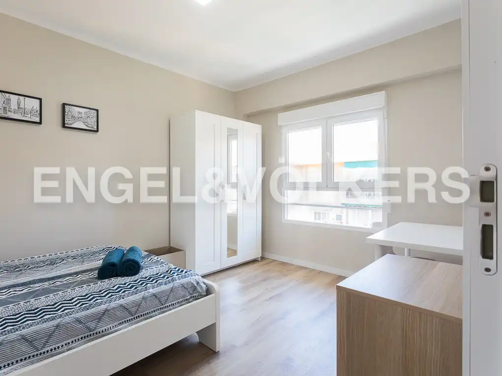 Bedroom of Flat for rent in Valencia  with Air Conditioner, Heating and Parquet flooring