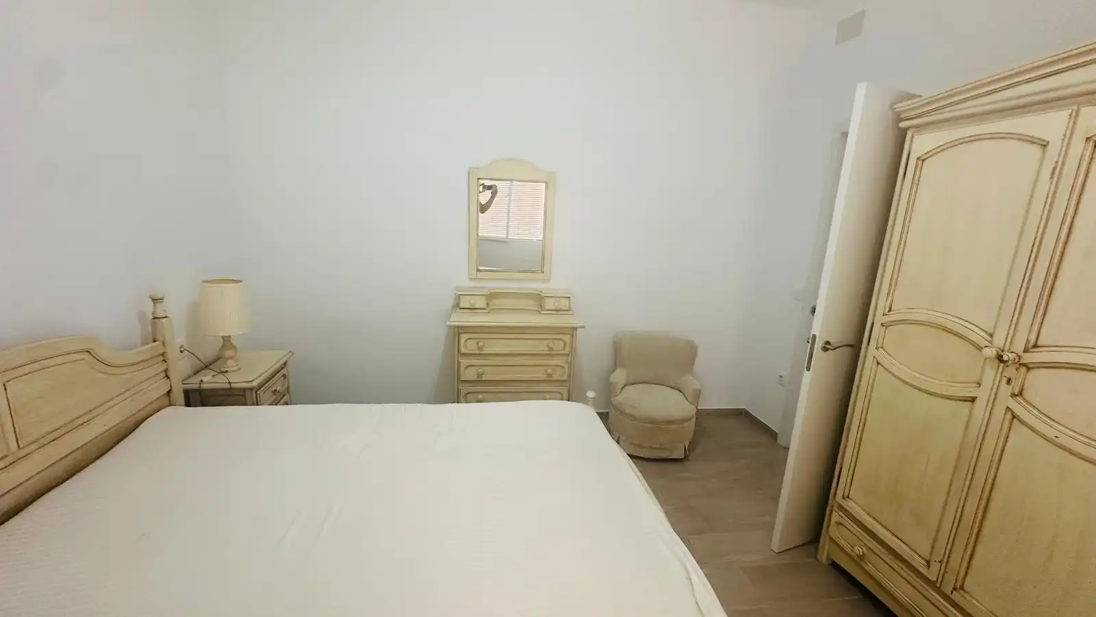 Dormitori de Casa o xalet en venda en Aznalcázar amb Aire condicionat, Calefacció i Jardí privat