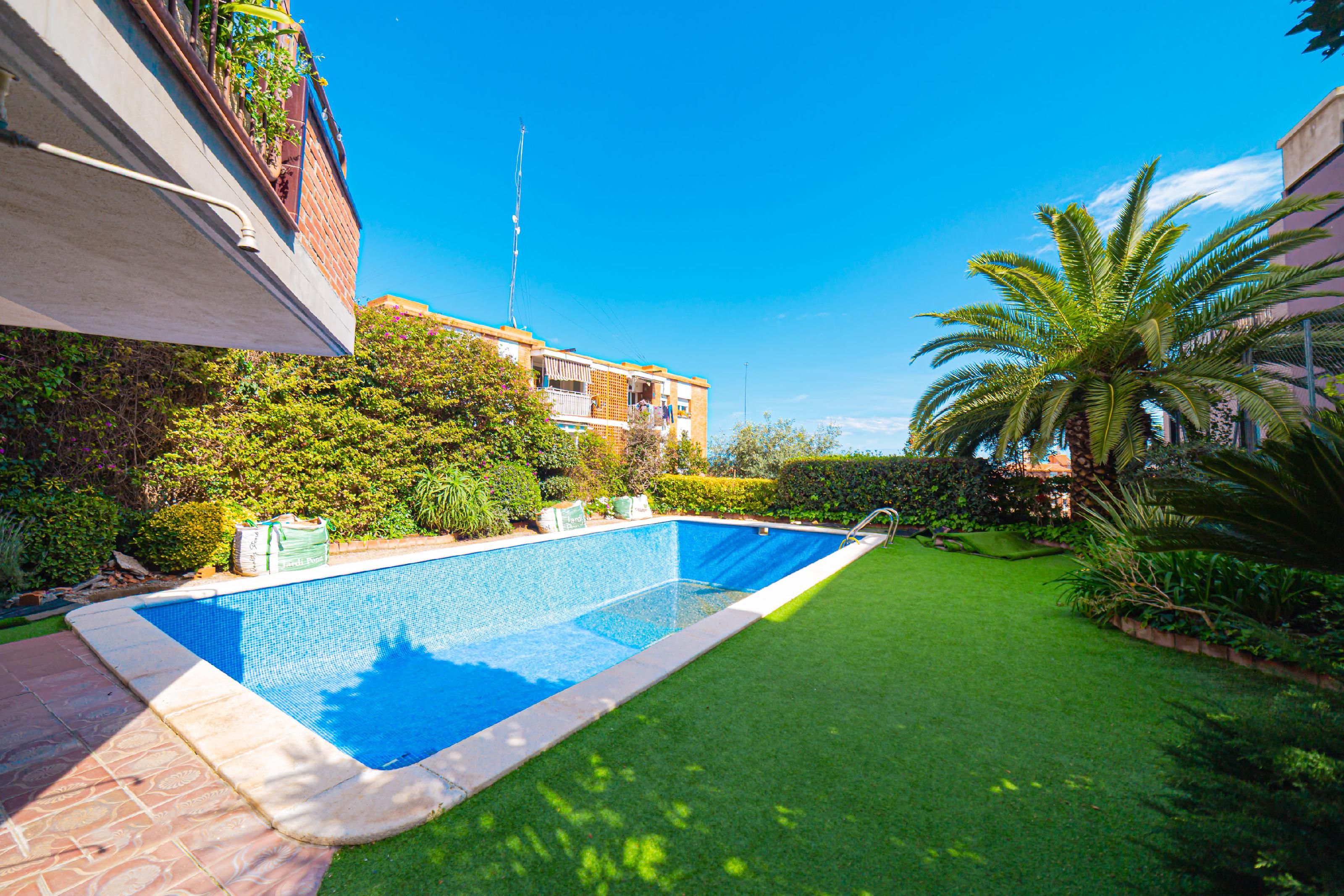 Piscina de Dúplex en venda en  Barcelona Capital amb Aire condicionat, Calefacció i Jardí privat