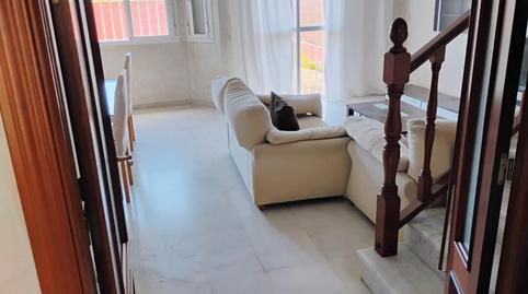 Foto 2 de Casa adosada en venda a Calle Francisco José Ruiz Espartaco Chico, 13, Colegio Europa, Sevilla