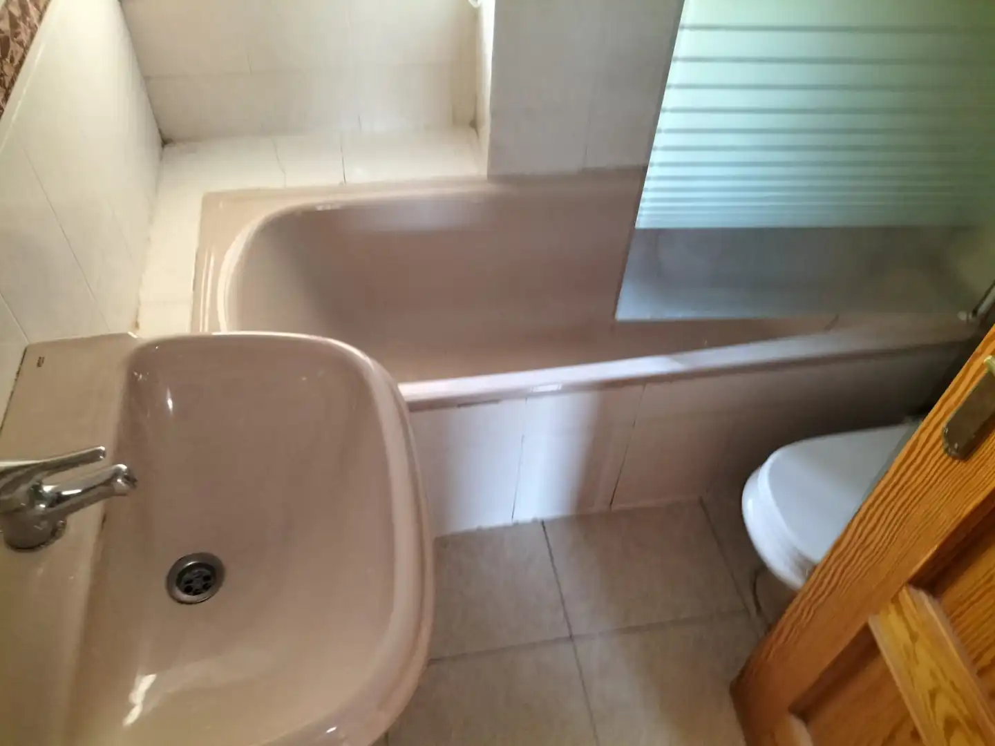 Bathroom of Detached homes for sale in La Navata