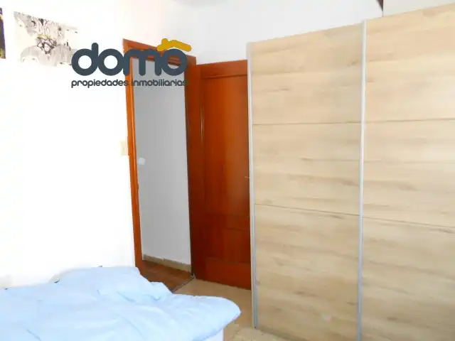 Dormitori de Àtic en venda en Granada amb Moblat, Forn i Rentadora