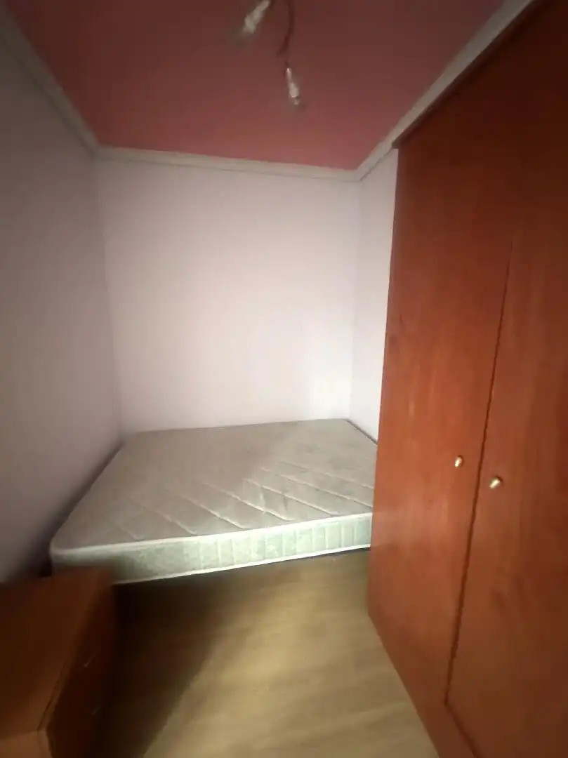 Habitación de Piso en venta en Torrelavega 