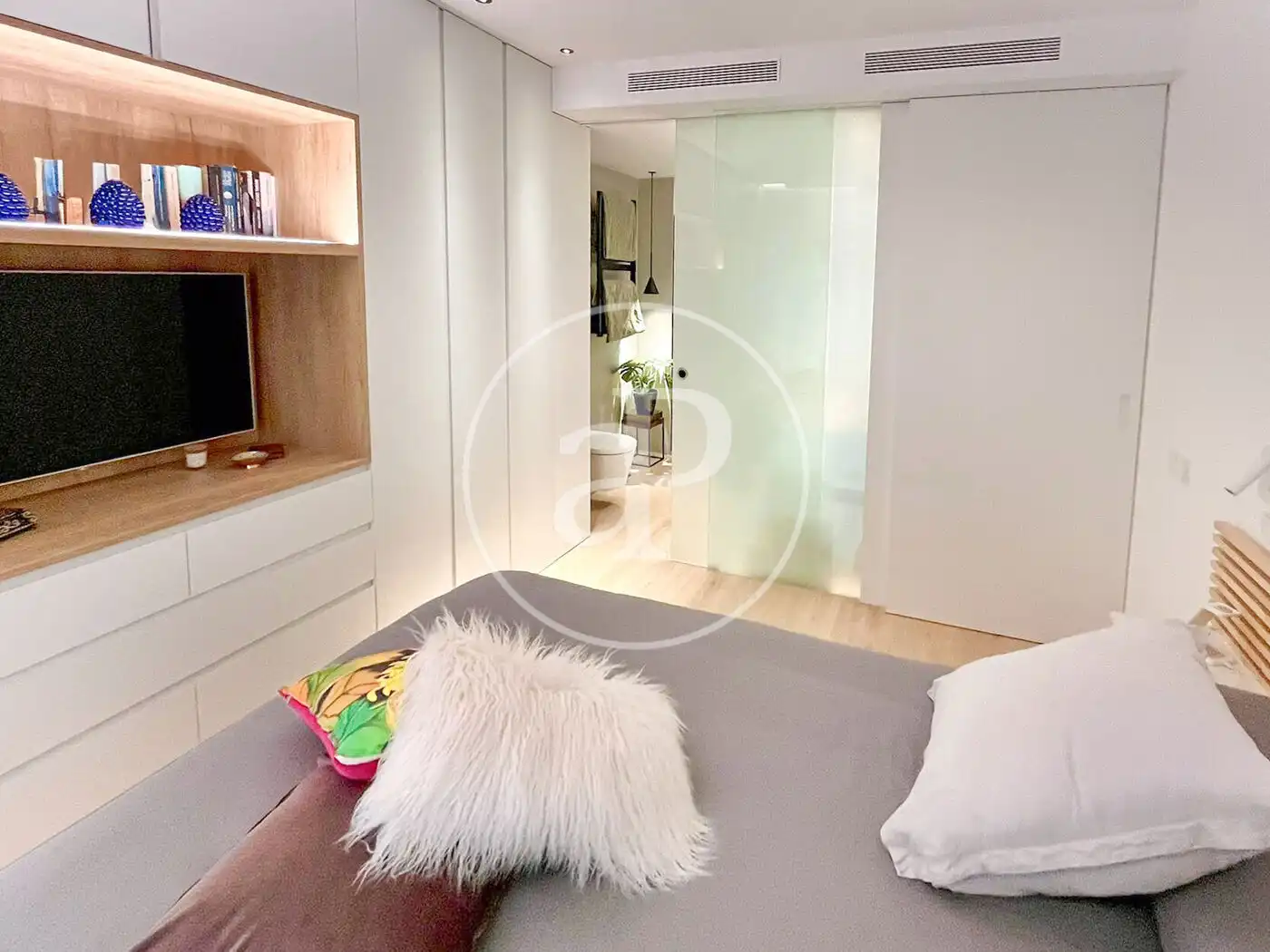 Schlafzimmer von Wohnung zum Verkauf in Valencia mit Klimaanlage und Heizung