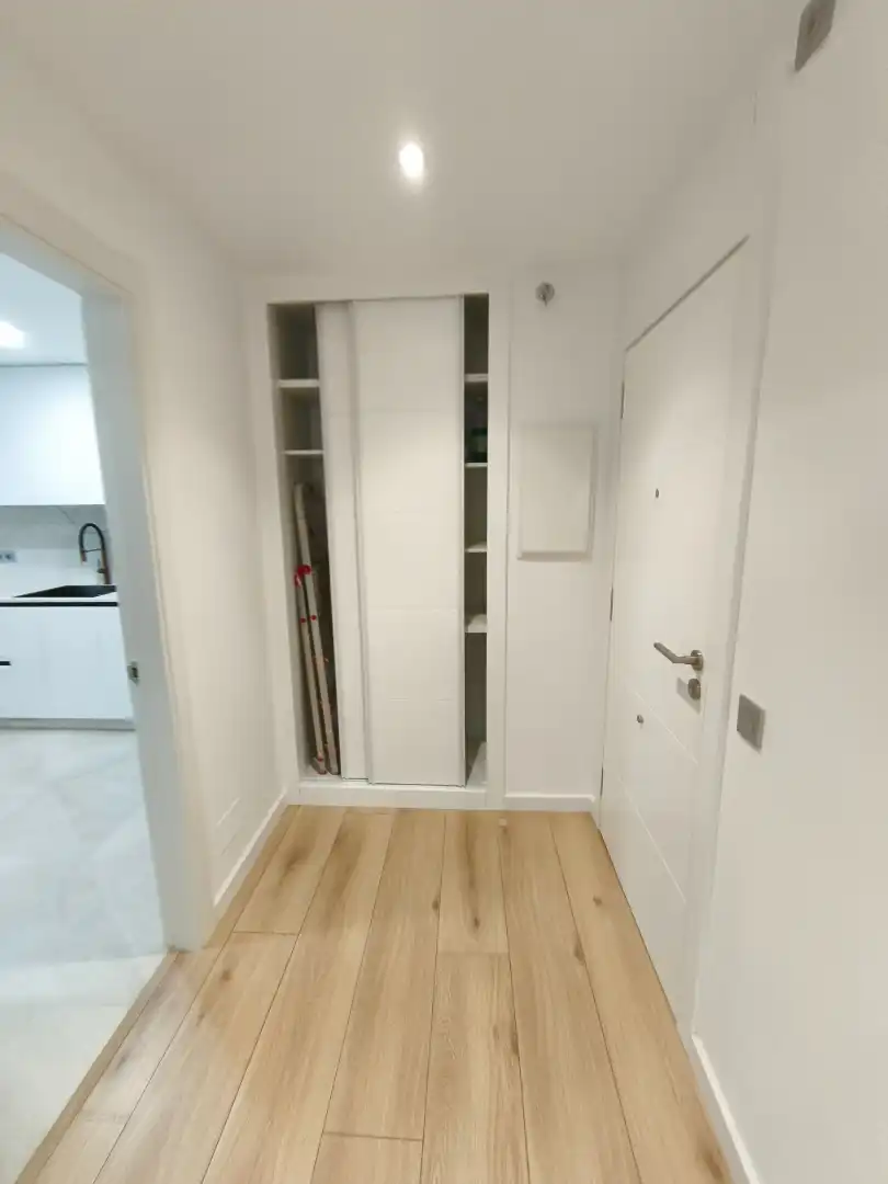 Piso de alquiler en Ames con Calefacción, Parquet y Amueblado