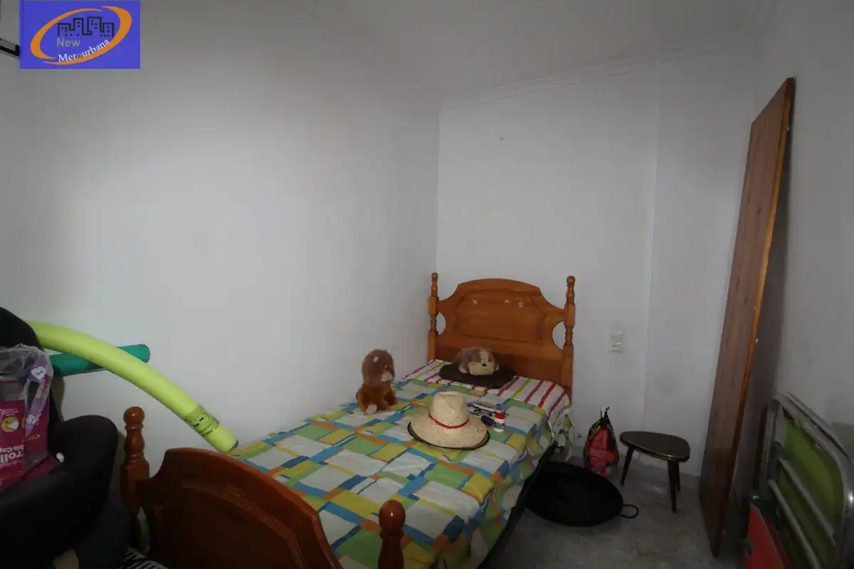Bedroom of Houses for sale in Cortes de Pallás  with Air Conditioner, Heating and Terrace