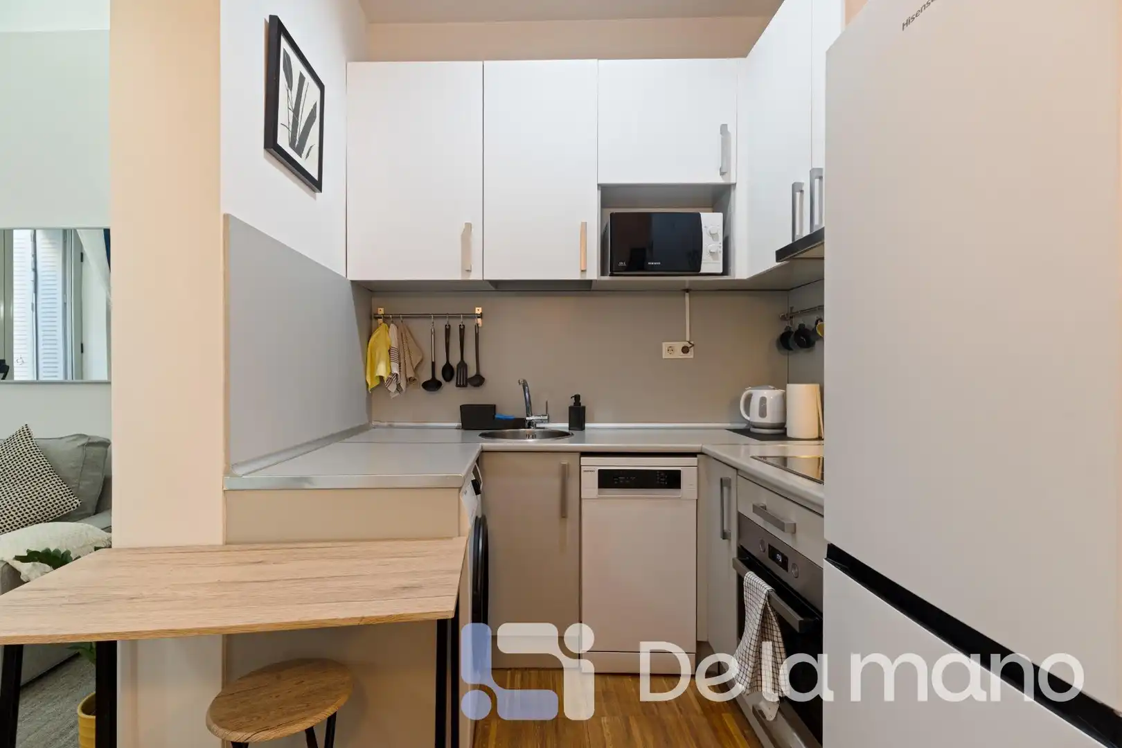 Kitchen of Flat for rent in Madrid  with Heating, Parquet flooring and Terrace
