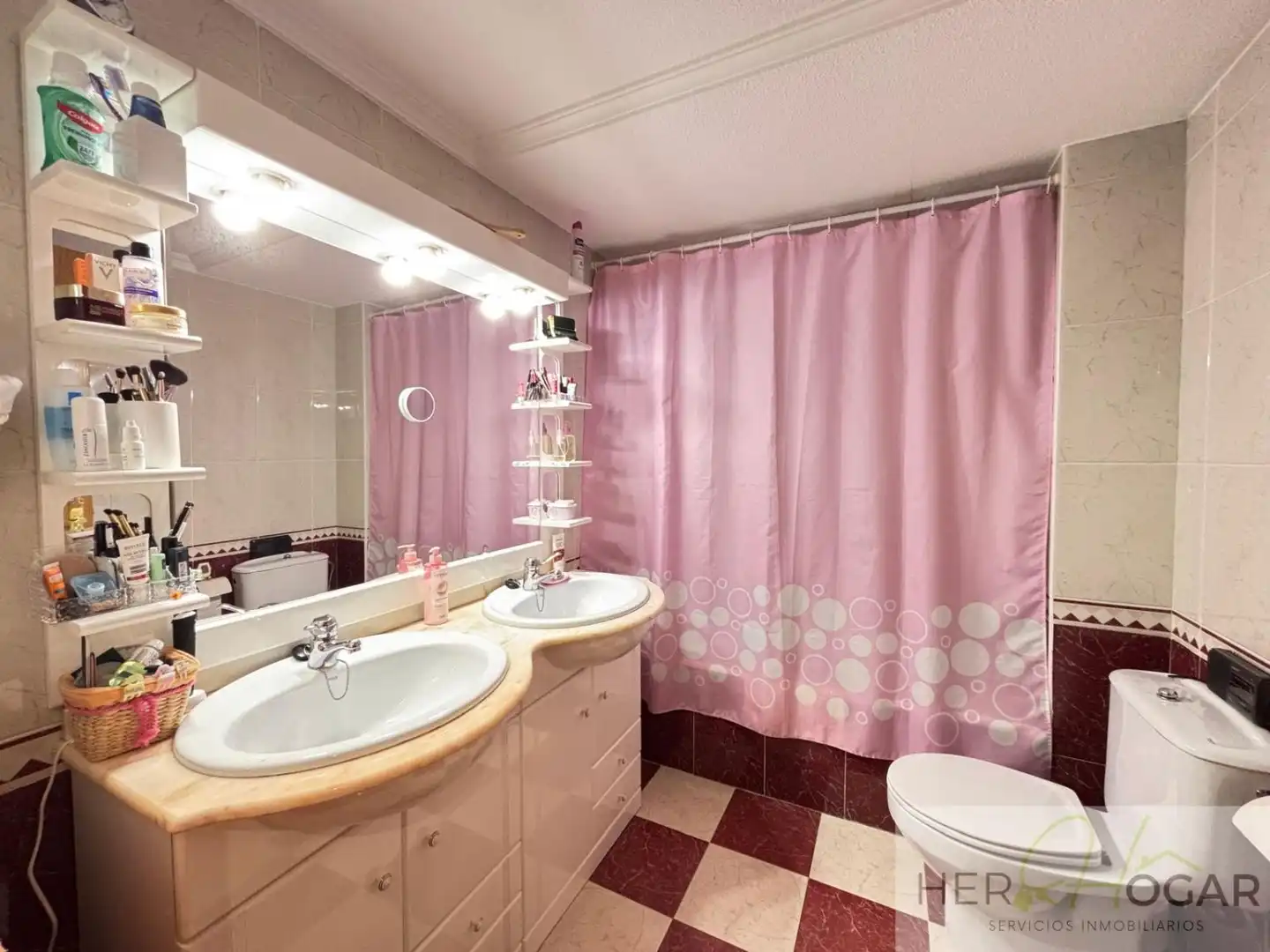 Baño de Piso en venta en Toledo con Aire acondicionado, Calefacción y Parquet