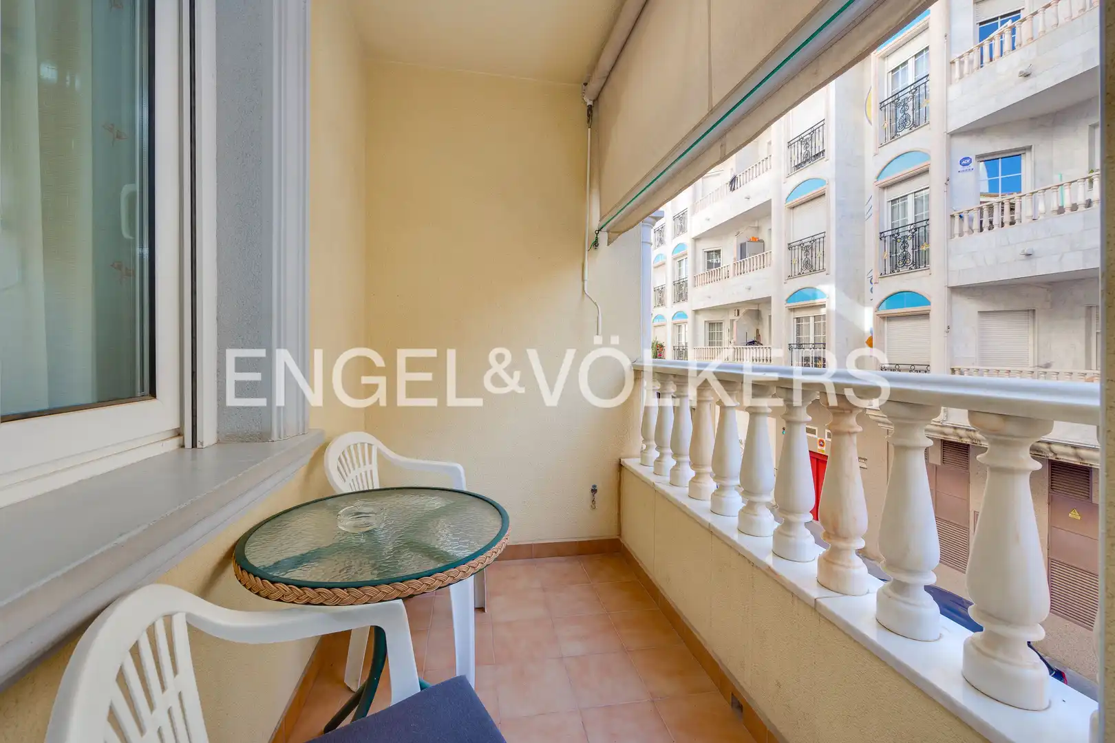 Balcony of Apartments for sale in Torrevieja  with Air Conditioner, Heating and Furnished