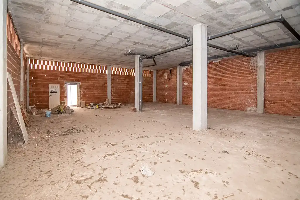 Local comercial en venta en Calle Leales 2, imagen 9