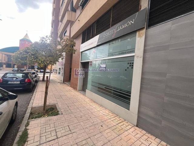 Local comercial en Alquiler en Ruta de la Plata
