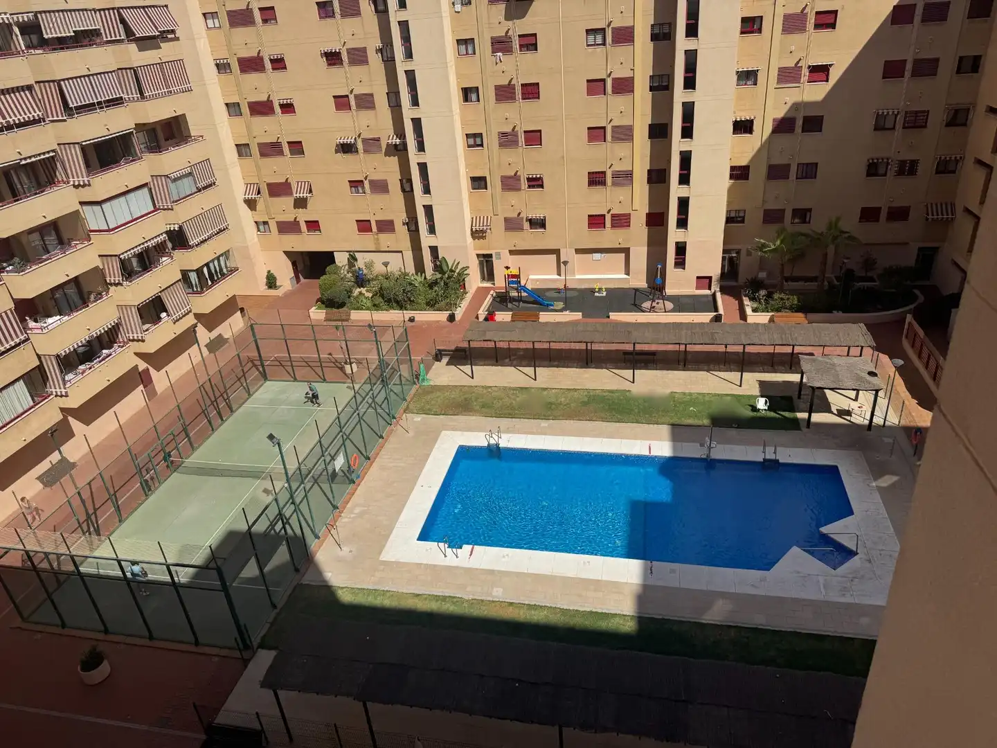 Piso de alquiler en Martín Carpena - Torre del Río