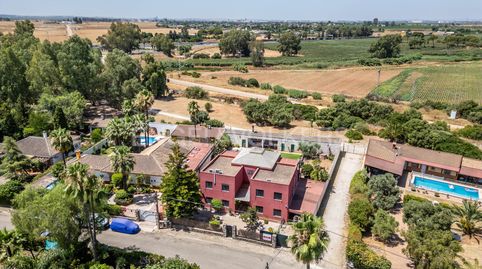 Foto 2 de Casa o chalet en venta en Carmona, Sevilla