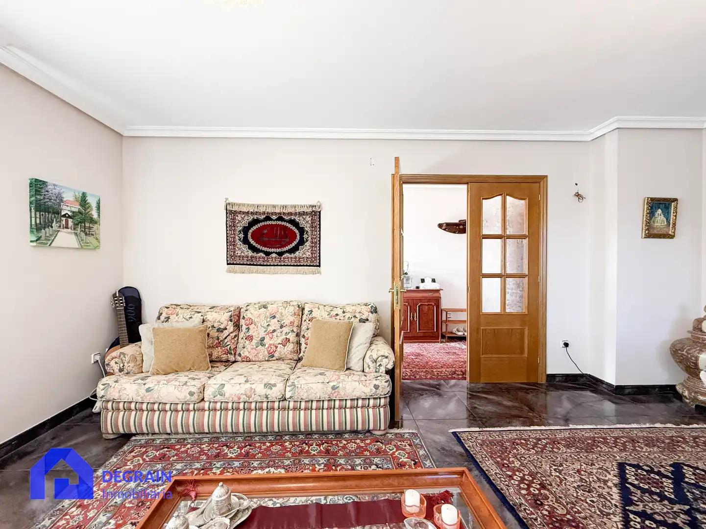 Sala d'estar de Casa o xalet en venda en Noreña amb Calefacció
