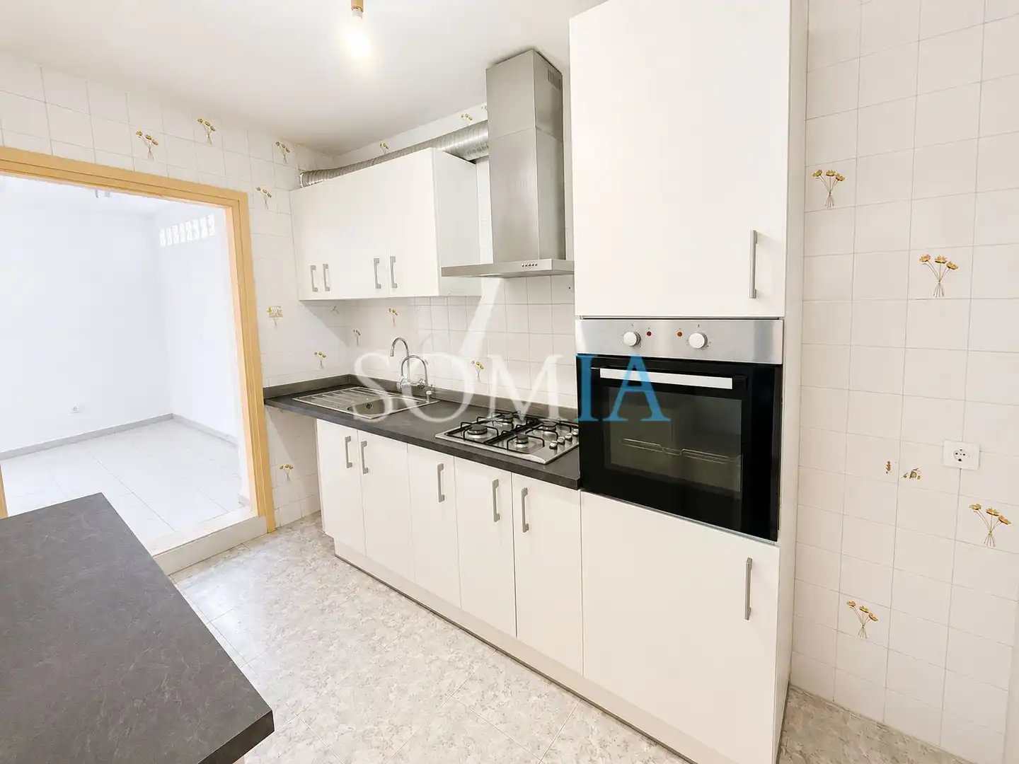 Cocina de Casa adosada en venta en Sant Celoni con Calefacción, Jardín privado y Trastero