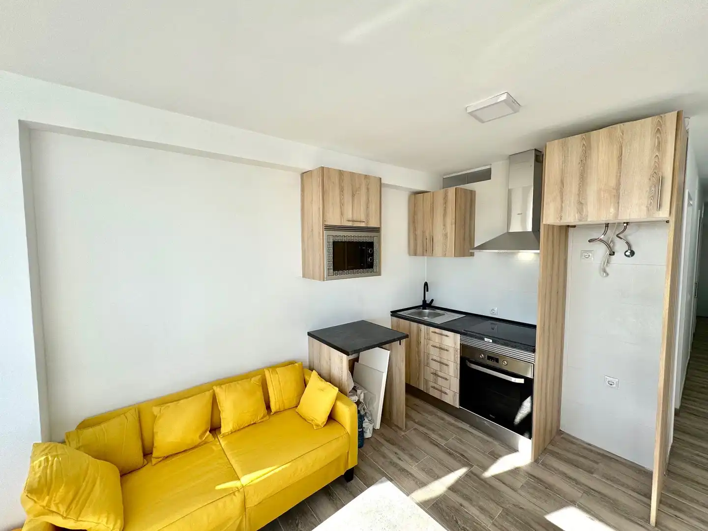 Kitchen of Flat for rent in Guardamar del Segura  with Furnished