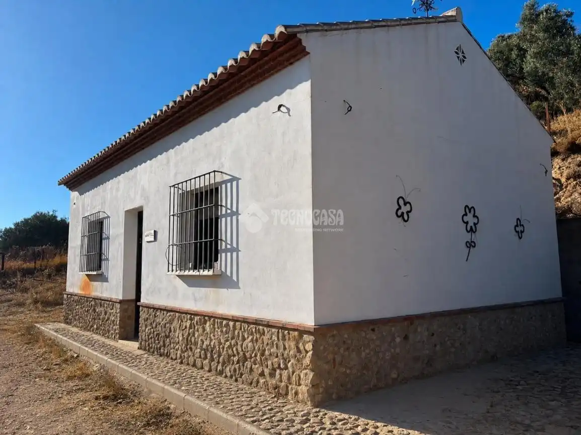 Vista exterior de Finca rústica en venta en Valle de Abdalajís