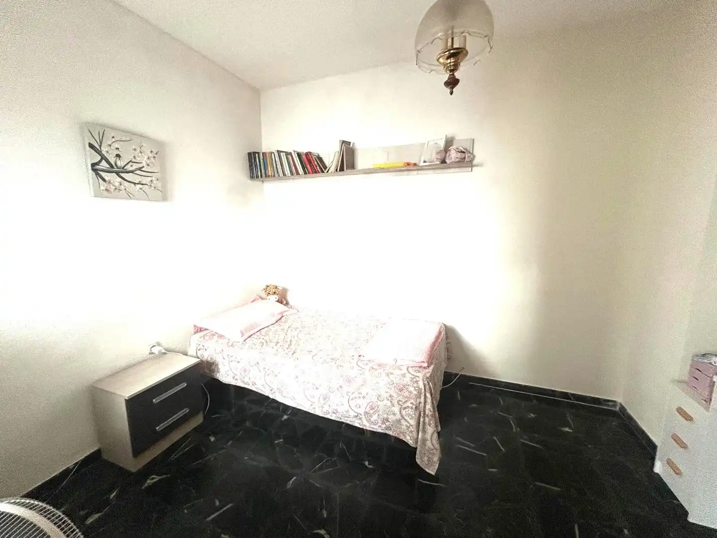 Bedroom of Flat for sale in Adra