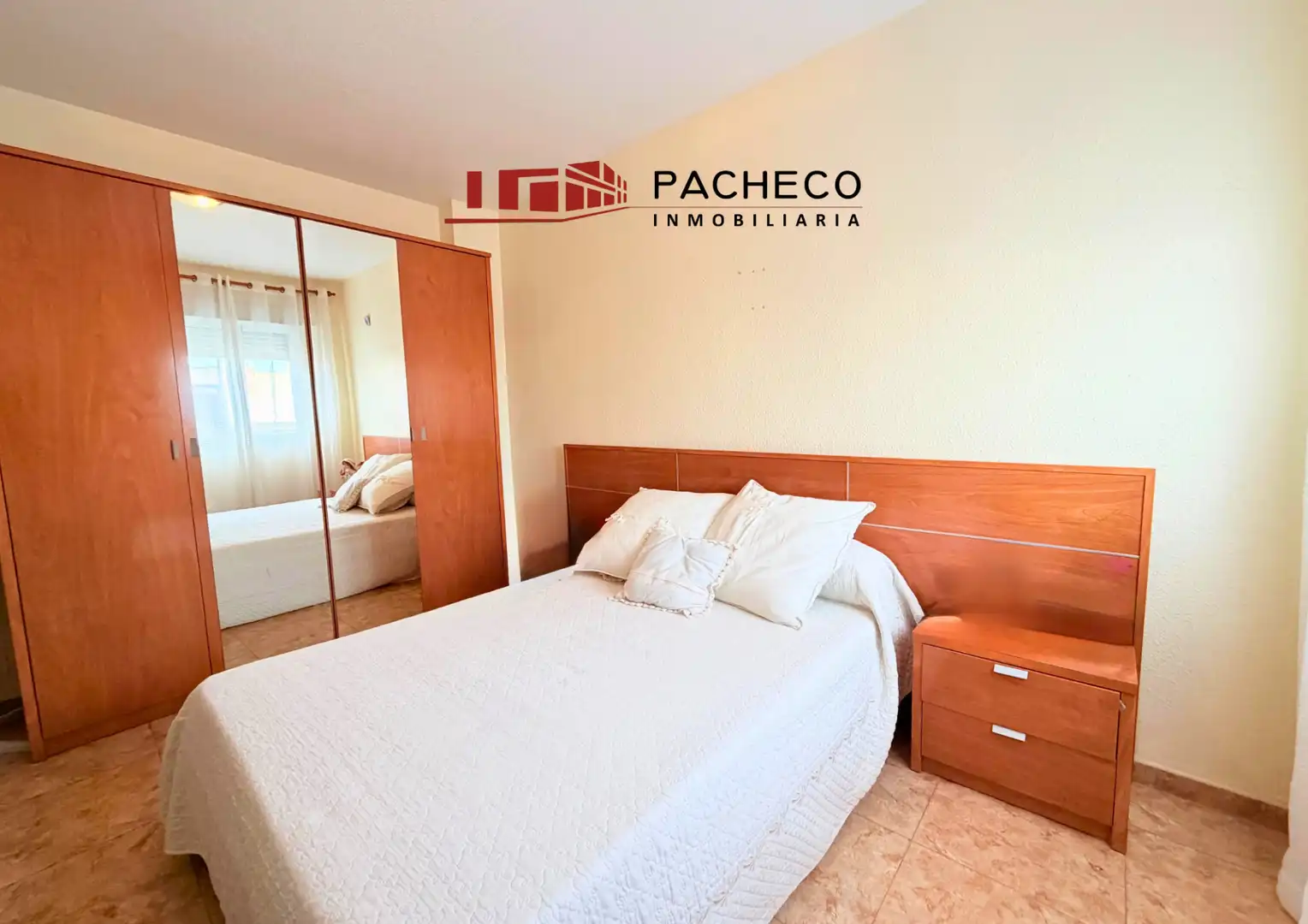Flat for sale in Casco Antiguo