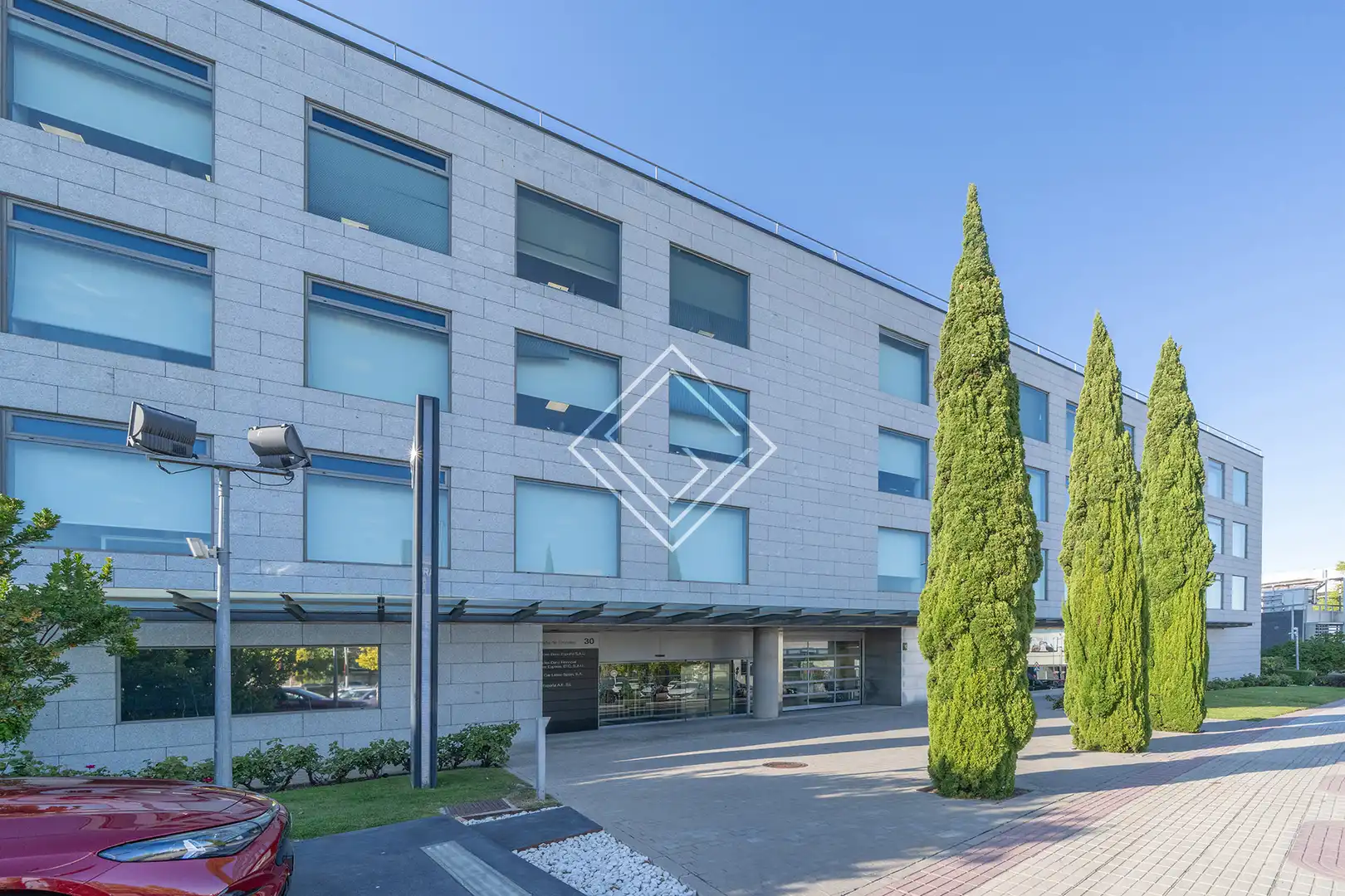 Vista exterior de Oficina de alquiler en La Moraleja con Calefacción