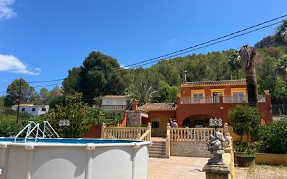 Außenansicht von Haus oder Chalet zum verkauf in Ulldecona mit Klimaanlage