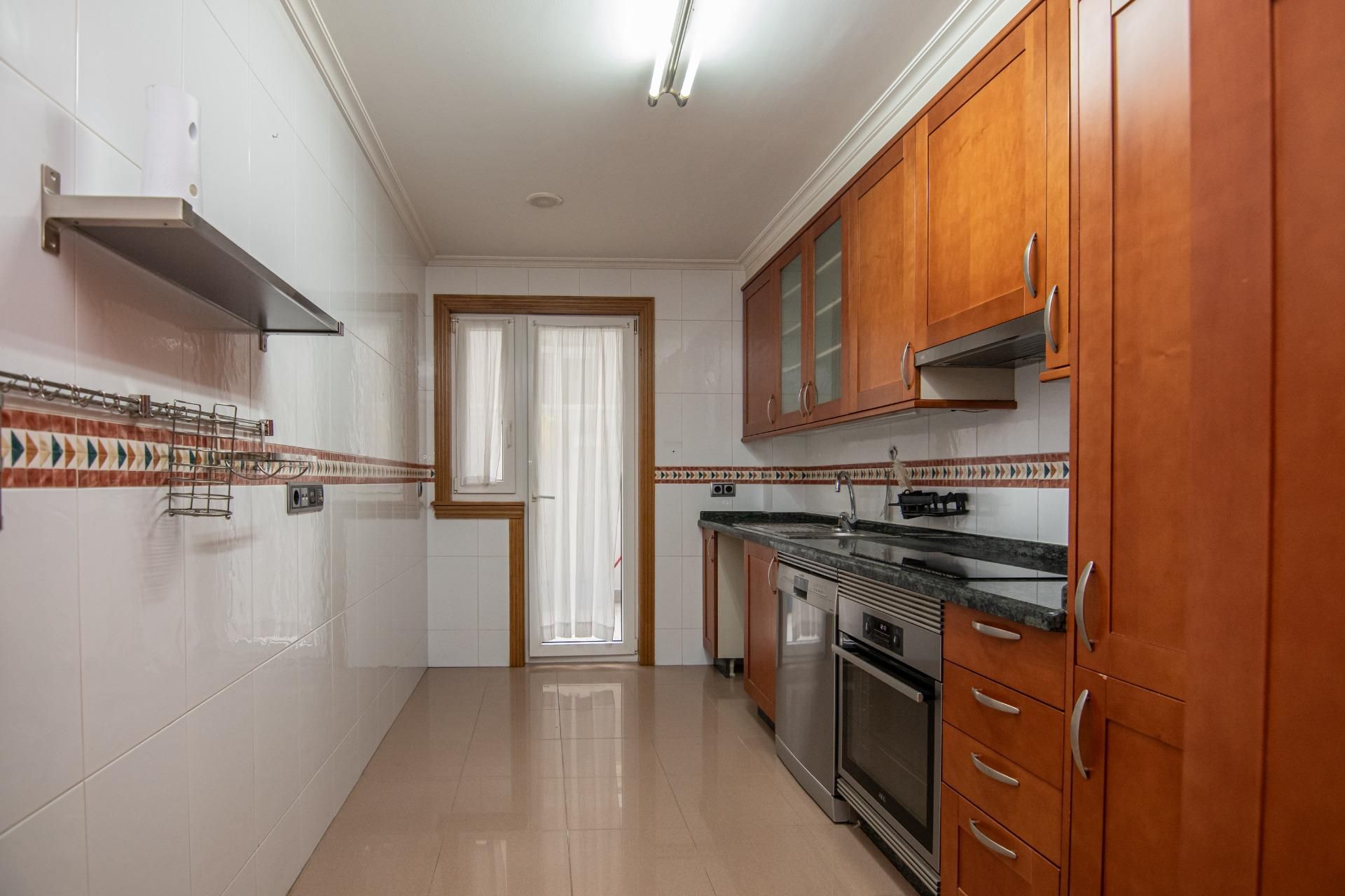 Kitchen of Flat for sale in A Coruña Capital   with Heating, Parquet flooring and Storage room