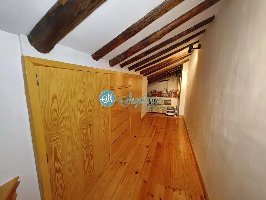 Flat for sale in Segovia  with Heating