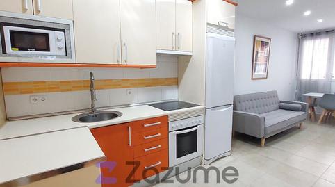 Foto 2 de Piso de alquiler en C. Ribadumia, 3, Canillejas, Madrid