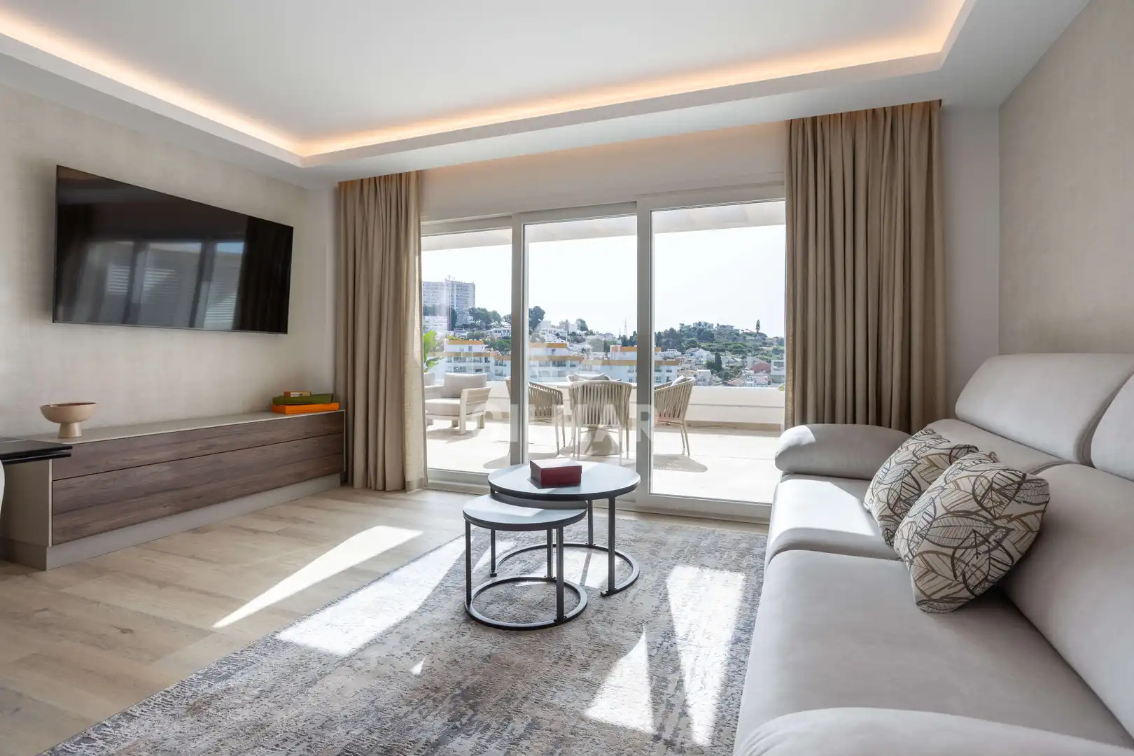 Penthouse with terrace for sale in Nueva Andalucía, imagen 8