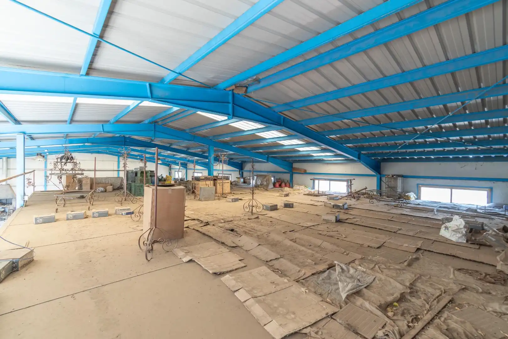 Vista exterior de Nave industrial en venta en Cogollos de Guadix
