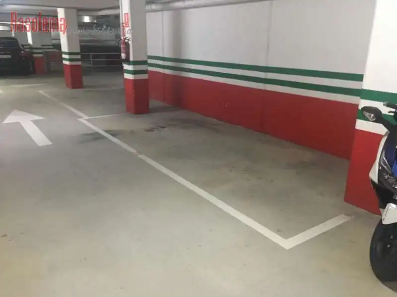 Garaje en venta en Monelos, 147, Los Castros - Castrillón