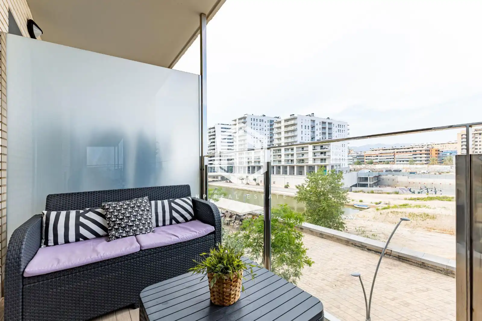 Terrassa de Pis en venda en Badalona amb Calefacció, Terrassa i Traster