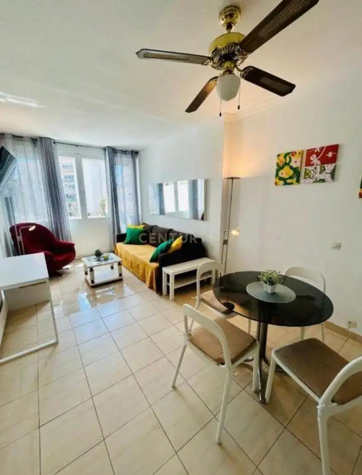 Apartments for rent in Avenida Isabel Manoja, Torremolinos, Spain, 6, Ayuntamiento