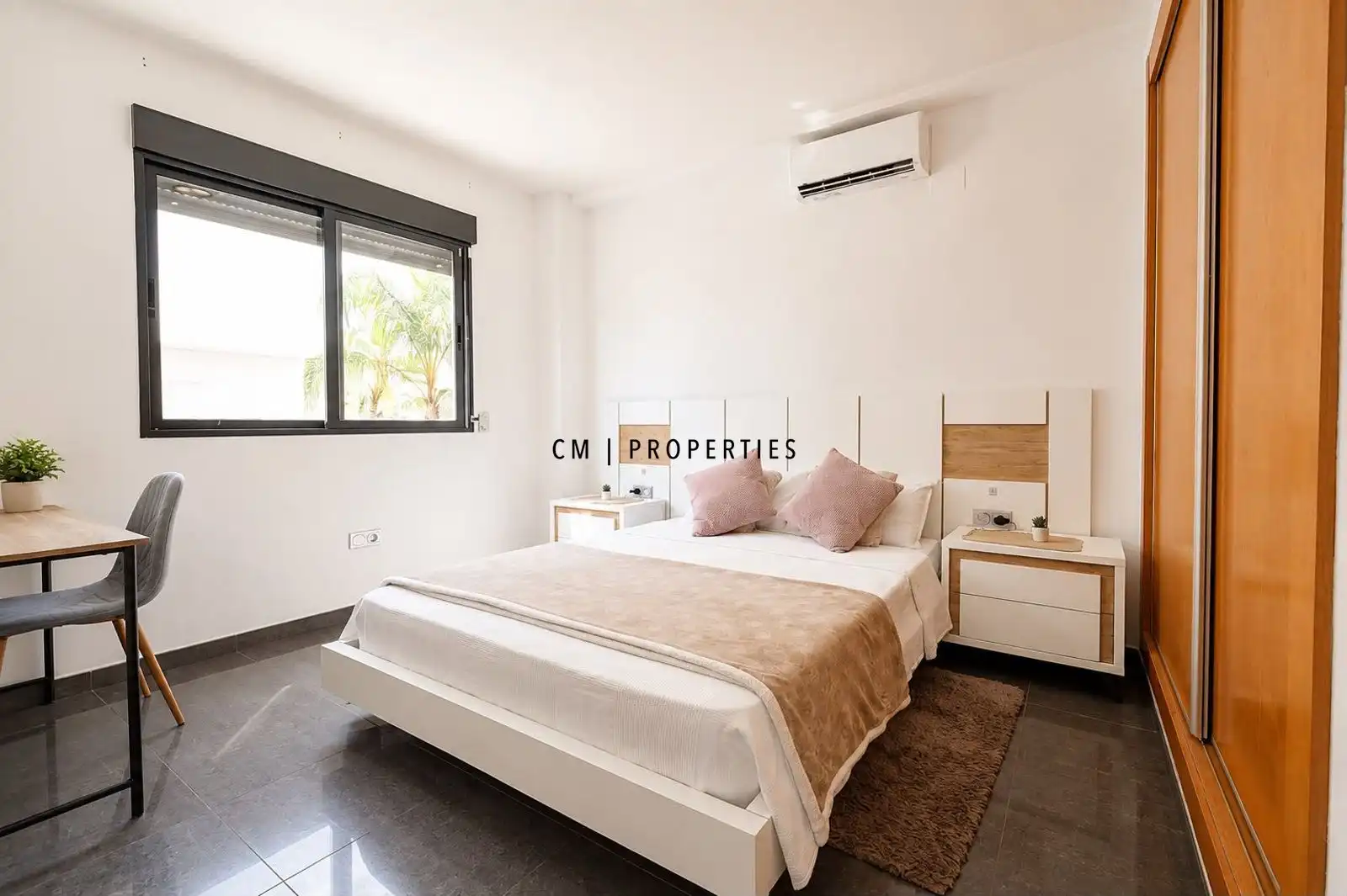 Habitación de Casa o chalet en venta en La Pobla de Vallbona con Aire acondicionado, Calefacción y Terraza