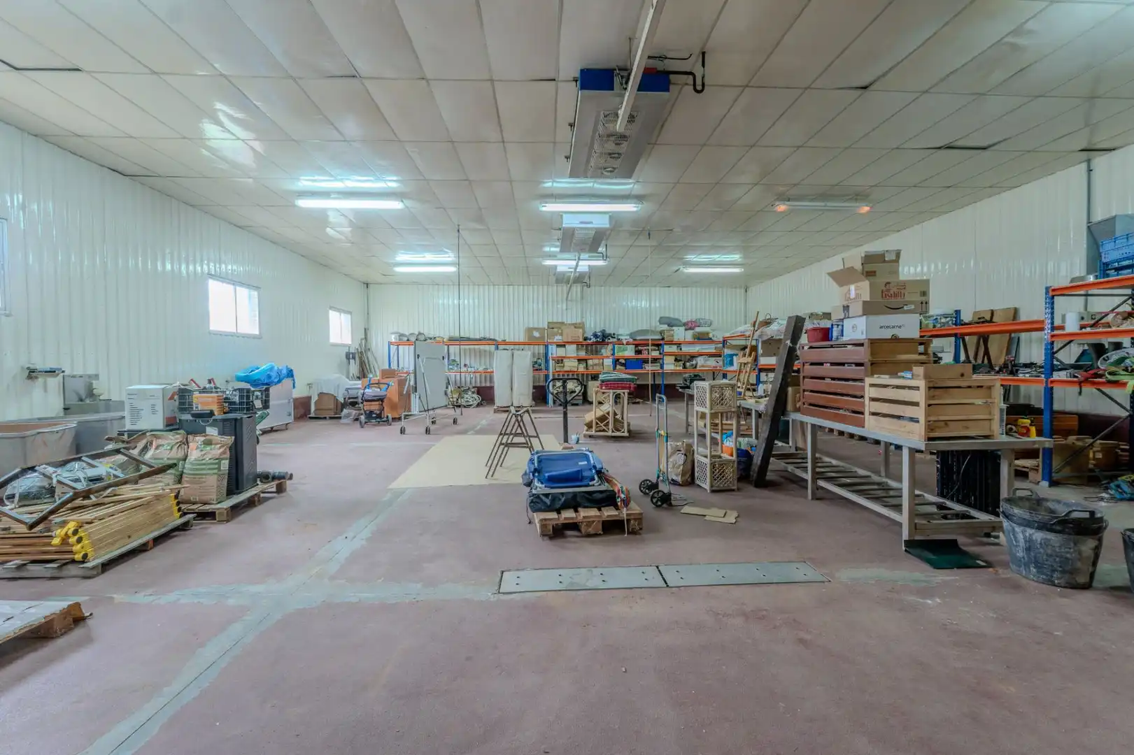Edificio en venta en Huércanos