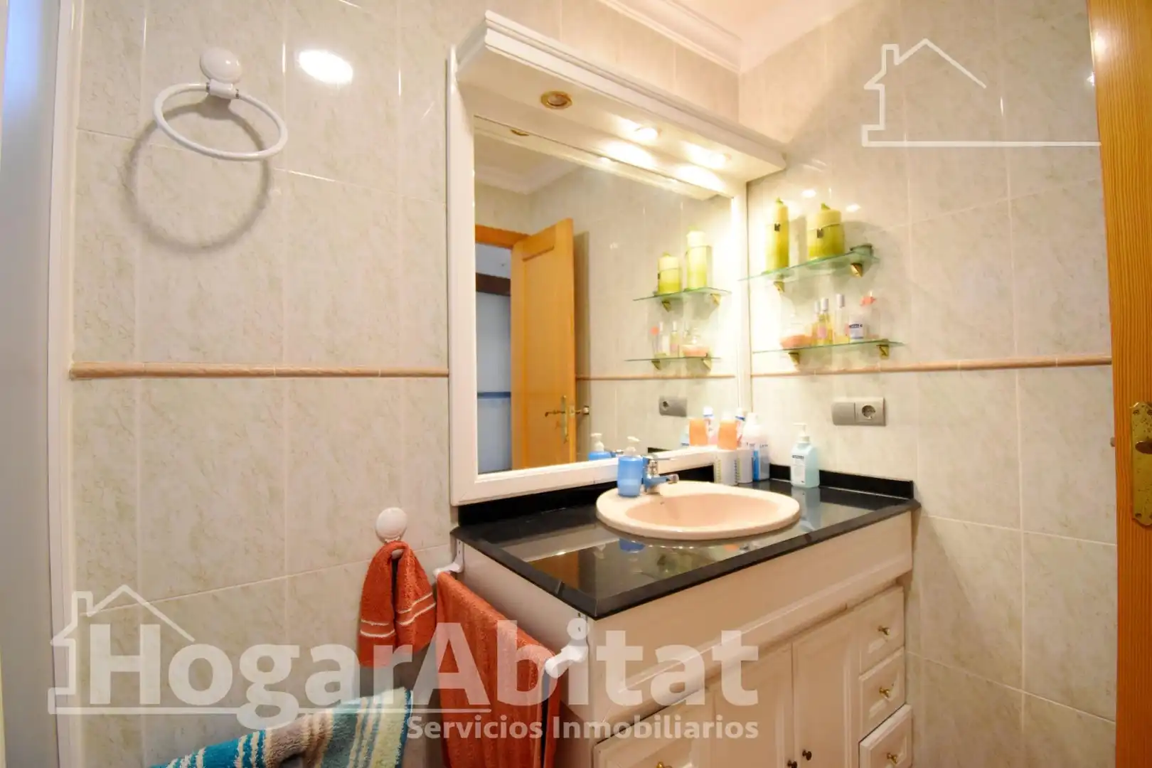 Baño de Casa o chalet en venta en Simat de la Valldigna con Aire acondicionado, Calefacción y Jardín privado
