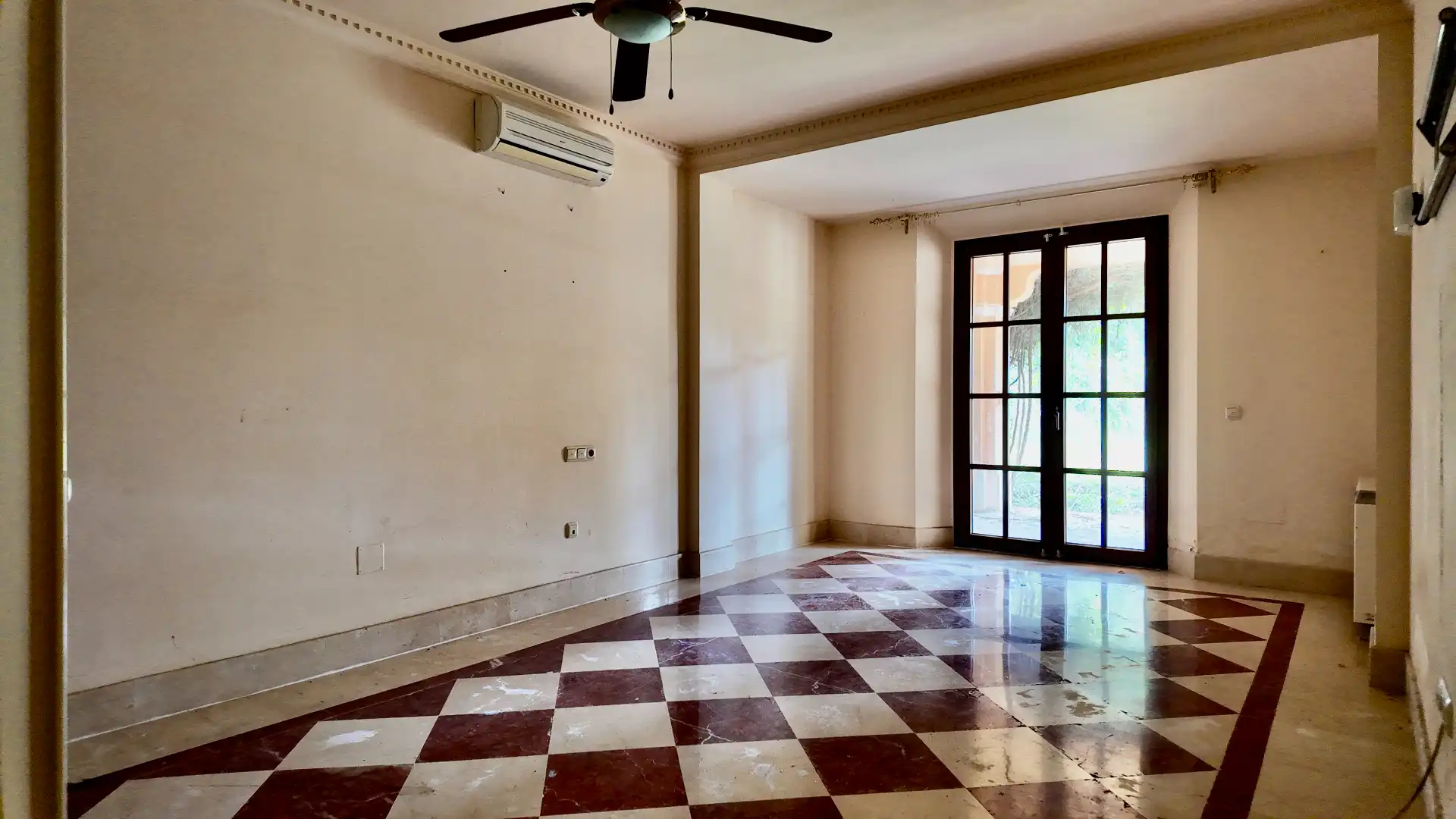 Houses for sale in Estepona  with Private garden, Terrace and Storage room