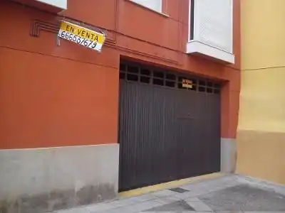 Vista exterior de Local en venta en Calahorra