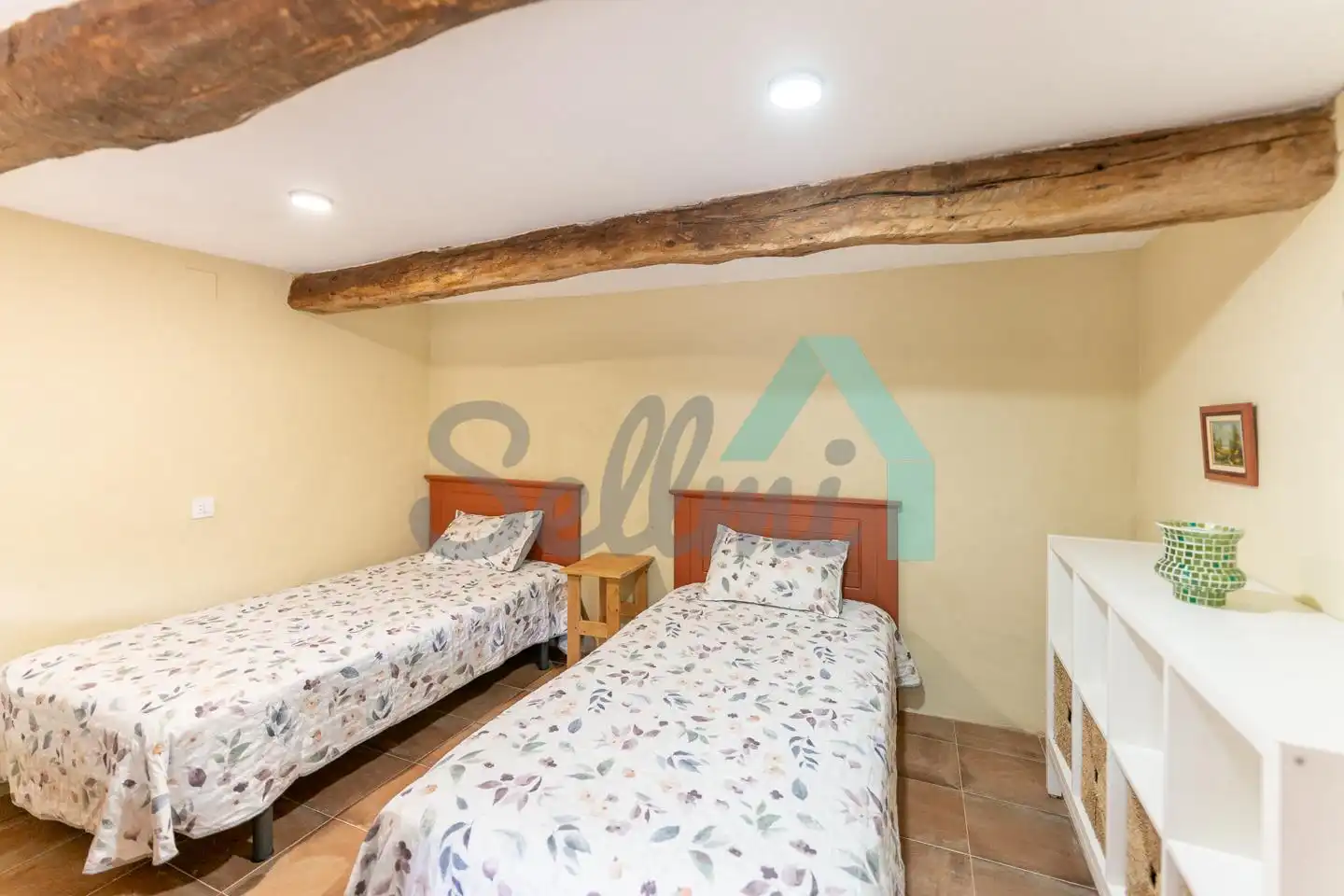 Wohnung zur Miete in Salas mit Heizung, Privatgarten und Möbliert