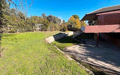 Casa adosada de lloguer en La Moraleja amb Calefacció, Jardí privat i Terrassa