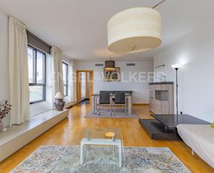 Living room of Apartment for sale in Sabadell  with Air Conditioner and Parquet flooring