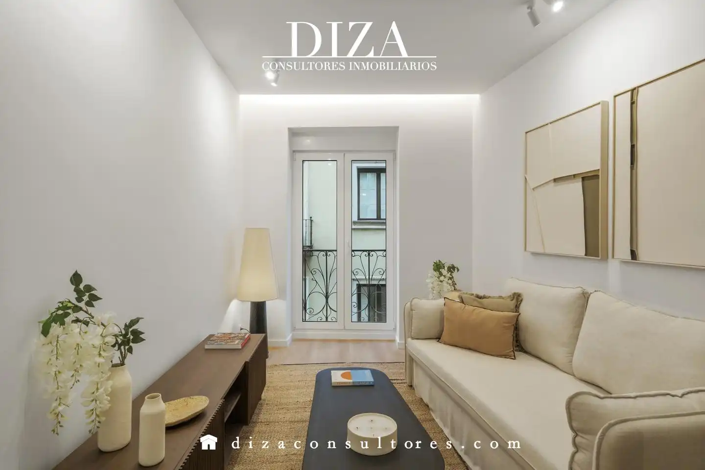 Piso con terraza en venta en Calle de las Infantas, imagen 3