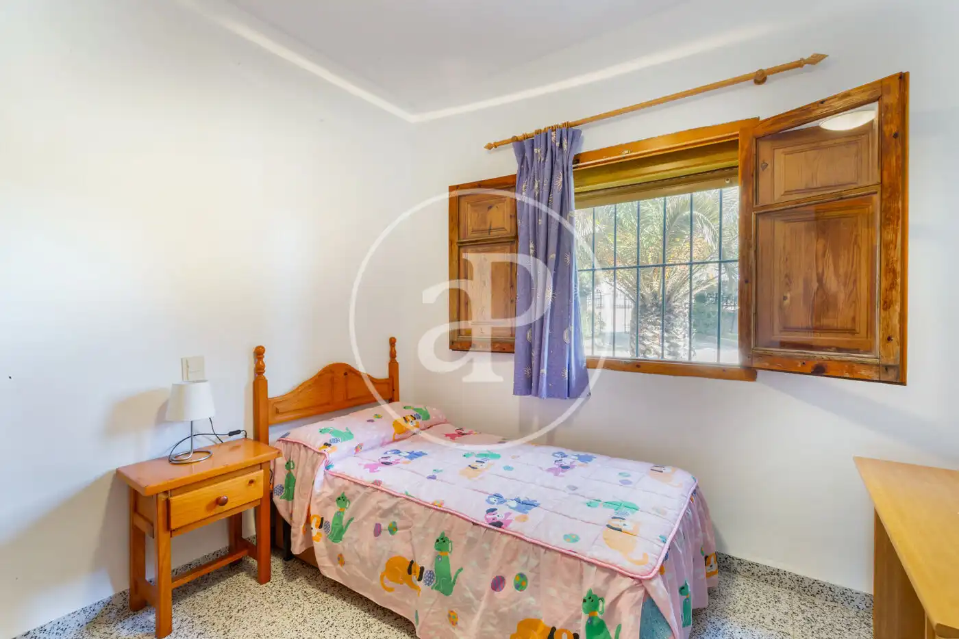 Bedroom of Houses for sale in Chiva  with Air Conditioner, Heating and Private garden