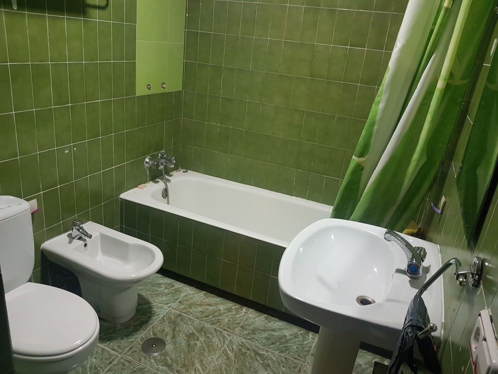 Bathroom of Flat to rent in Cuenca Capital  with Heating and Furnished