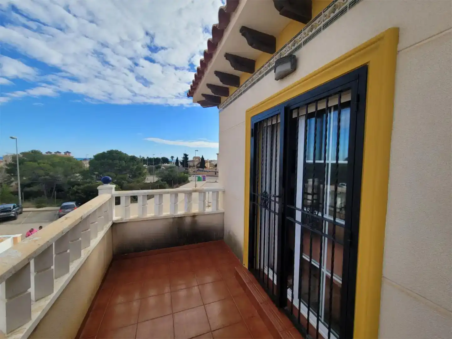 Terrassa de Casa adosada en venda en Orihuela amb Jardí privat, Traster i Moblat