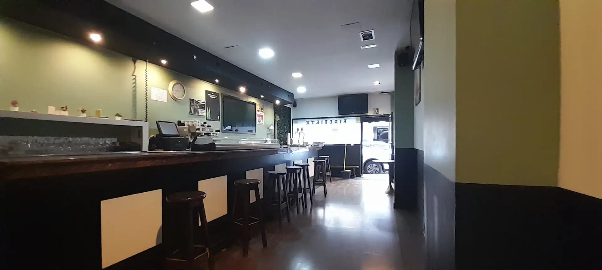 Local en venta en Bilbao  con Aire acondicionado, Calefacción y Amueblado