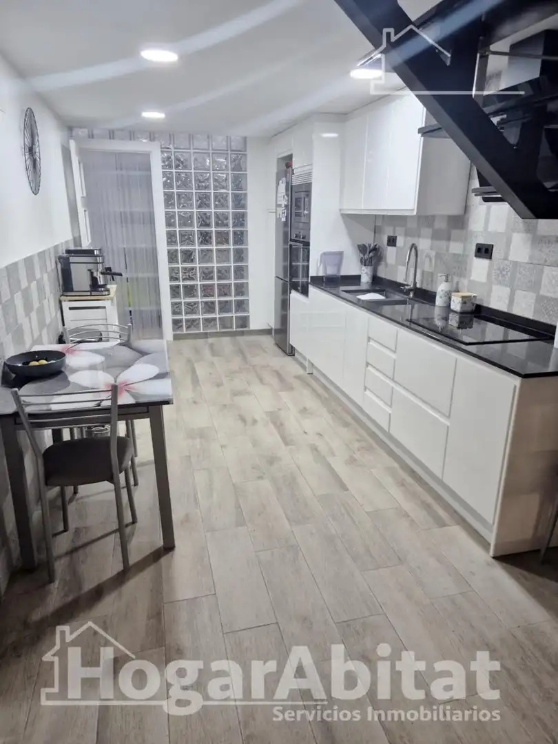 Cuina de Casa o xalet en venda en Vilanova d'Alcolea amb Terrassa, Traster i Moblat