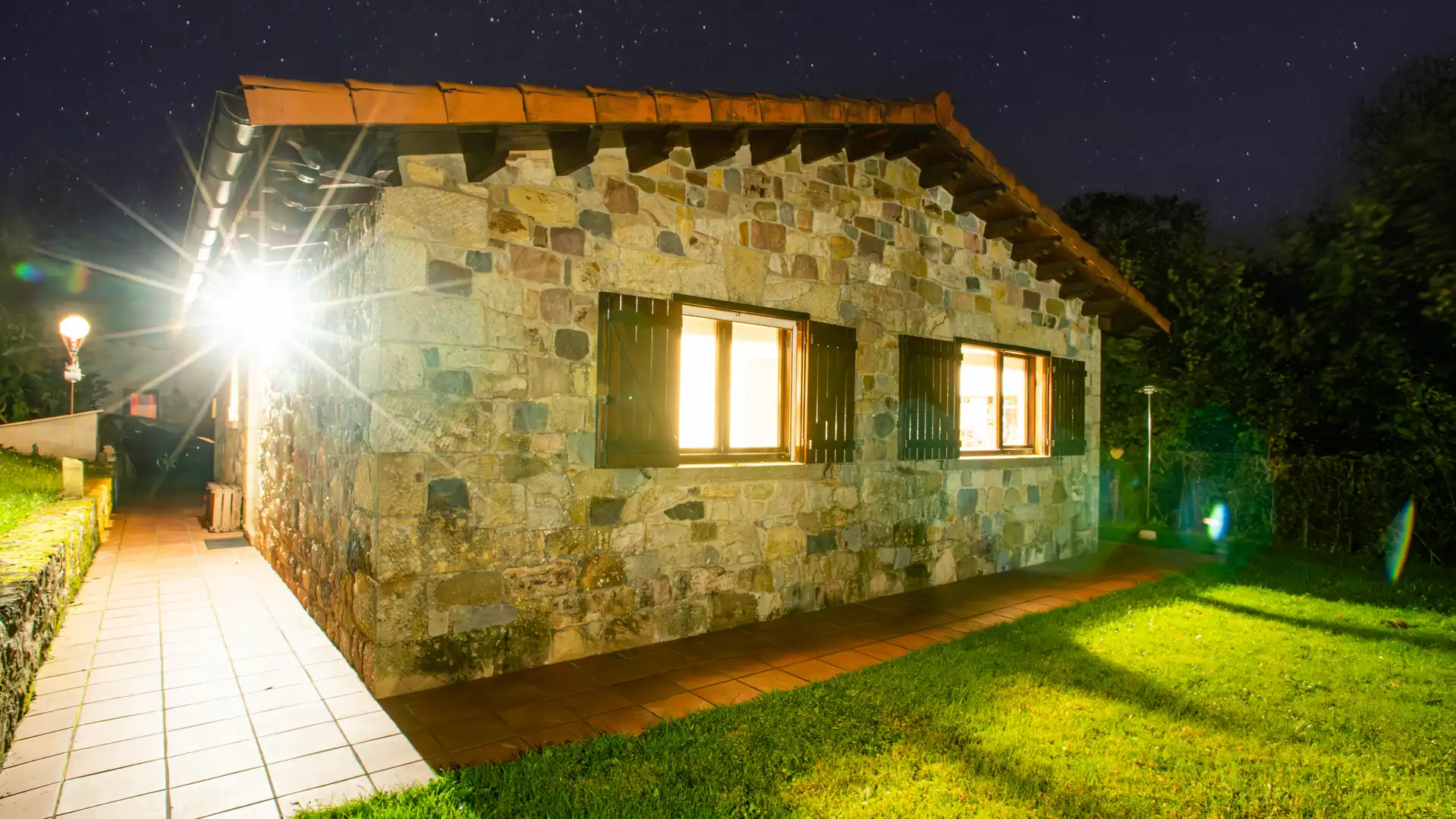 Vista exterior de Casa o chalet en venta en Villafufre con Jardín privado y Amueblado