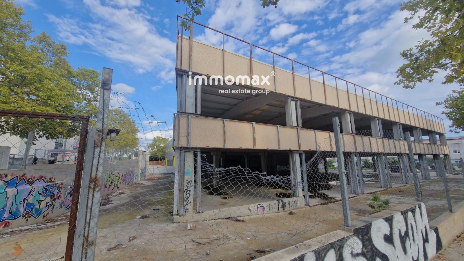 Vista exterior de Nave industrial en venta en Vilanova i la Geltrú