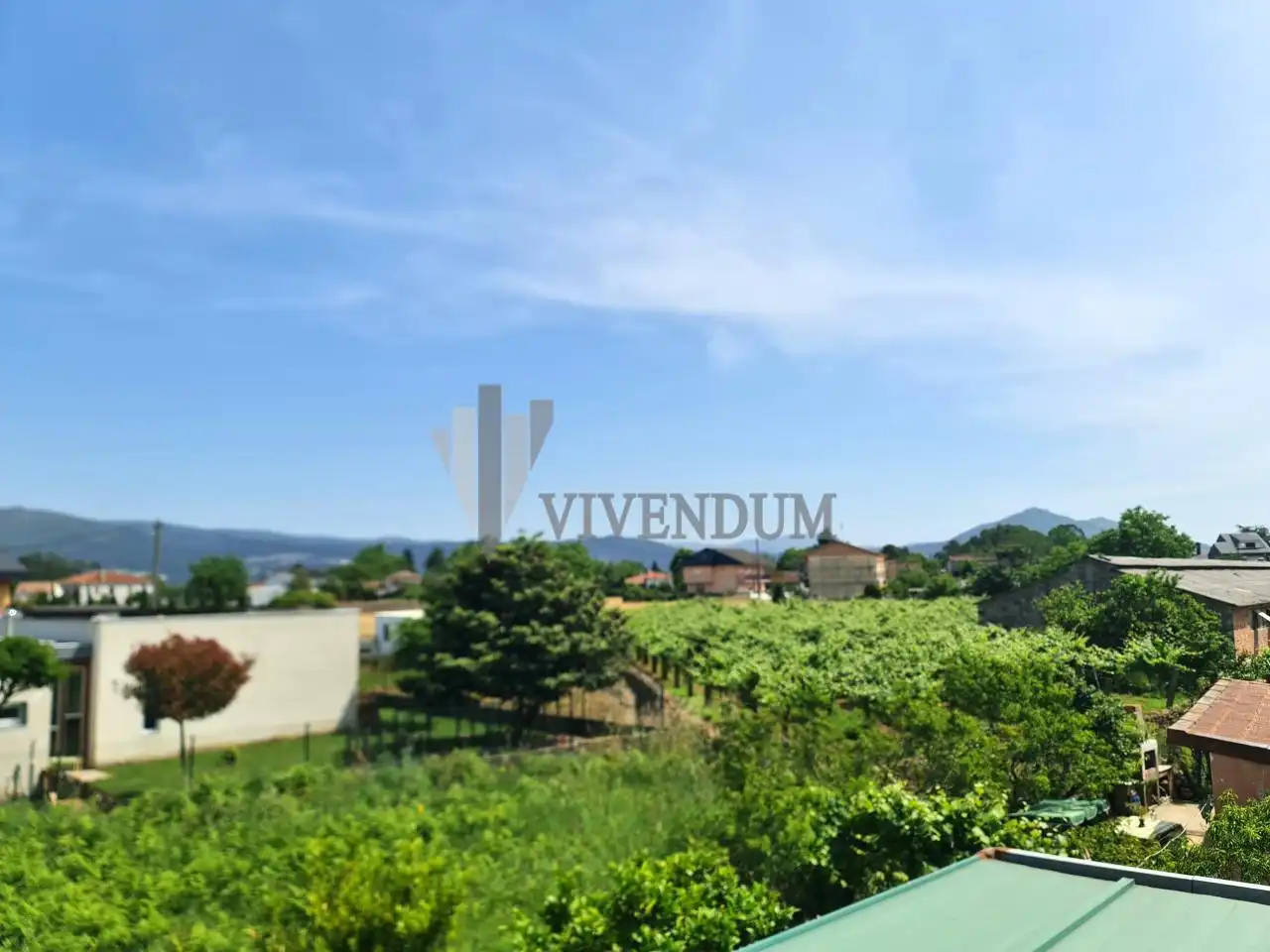 Piso en venta en Tomiño con Calefacción, Terraza y Balcón